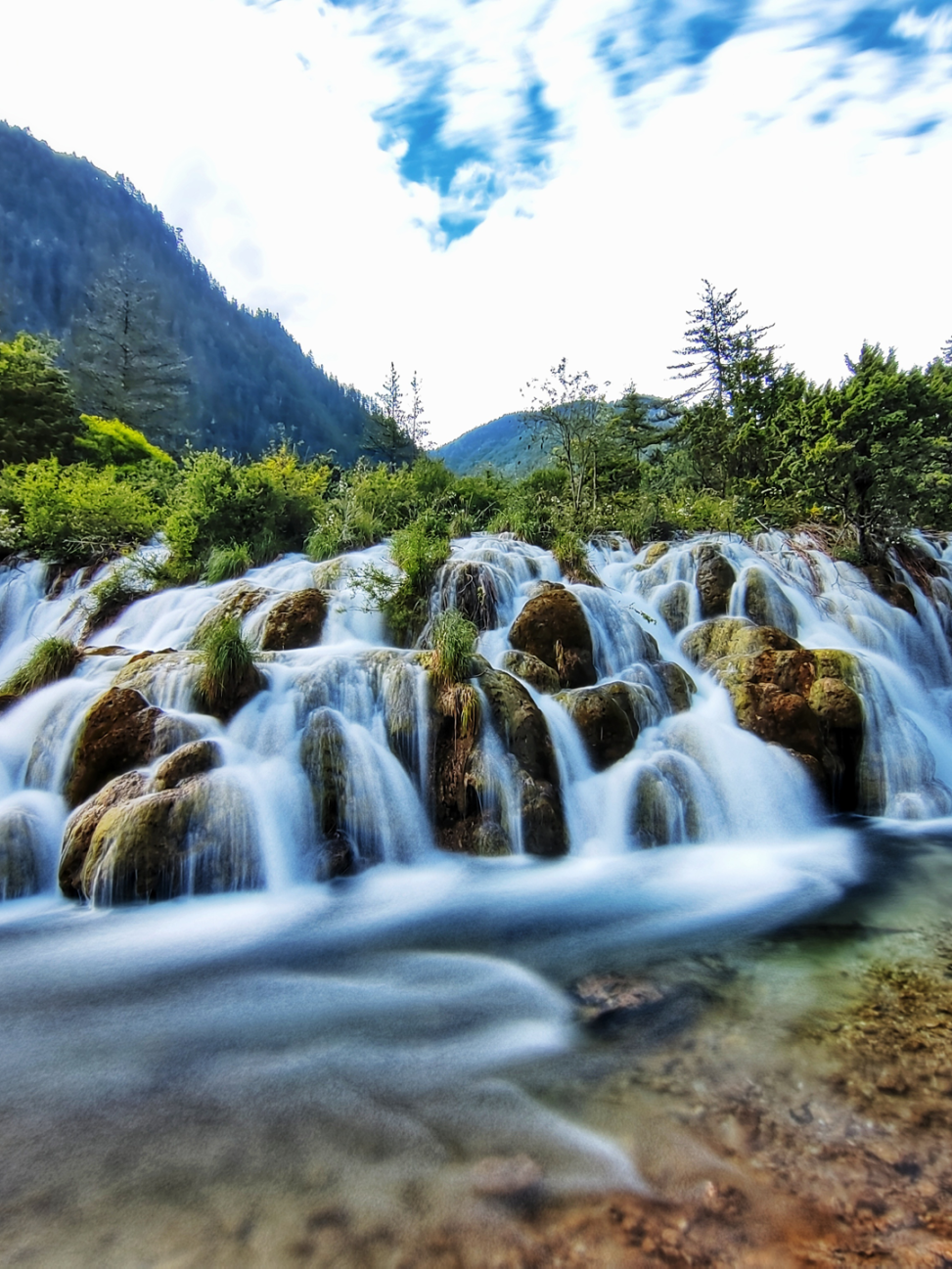 【九寨沟风景图片大全集,九寨沟风景图片大全高清图片】-第2张图片