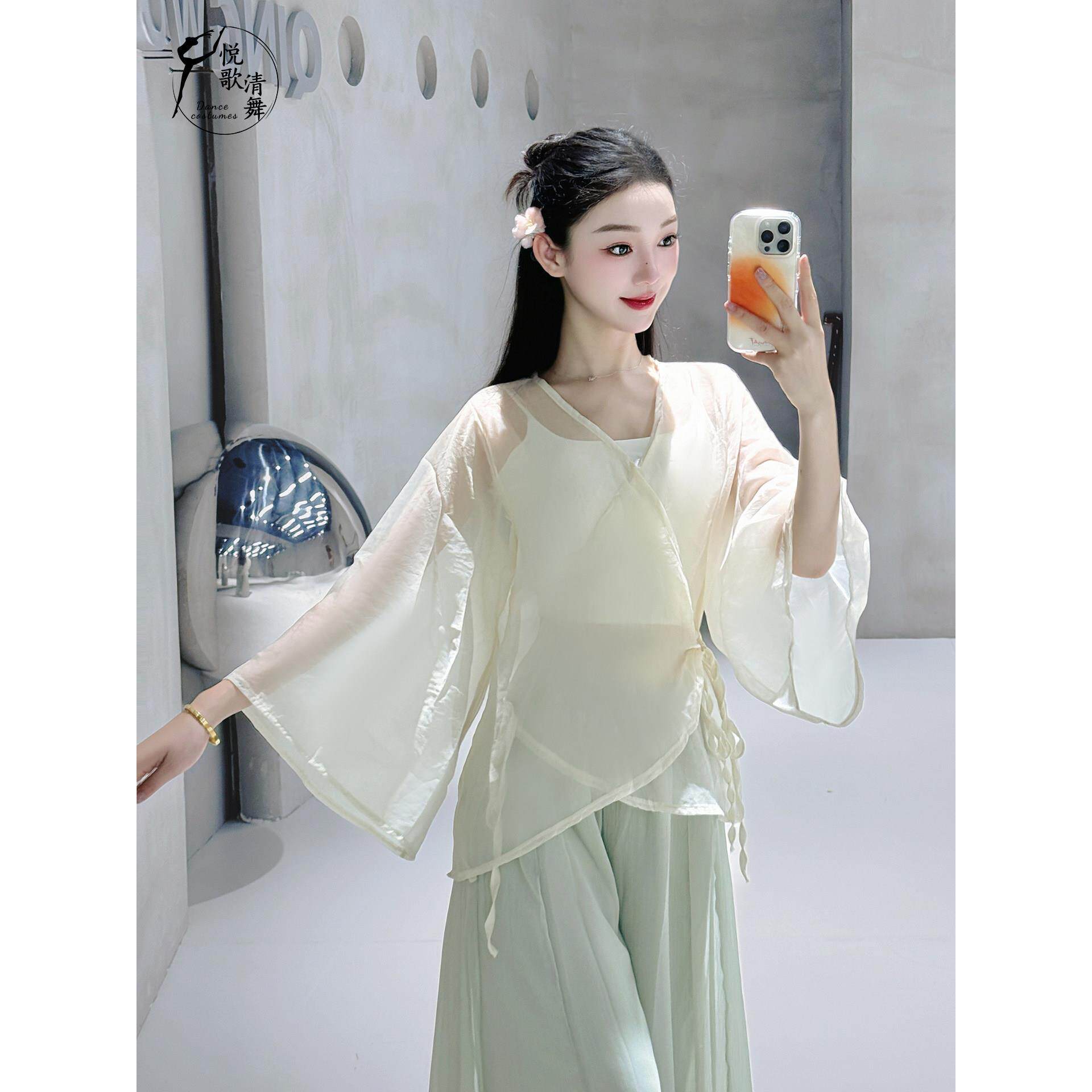 舞蹈服前十品牌(舞蹈服的品牌)-第3张图片