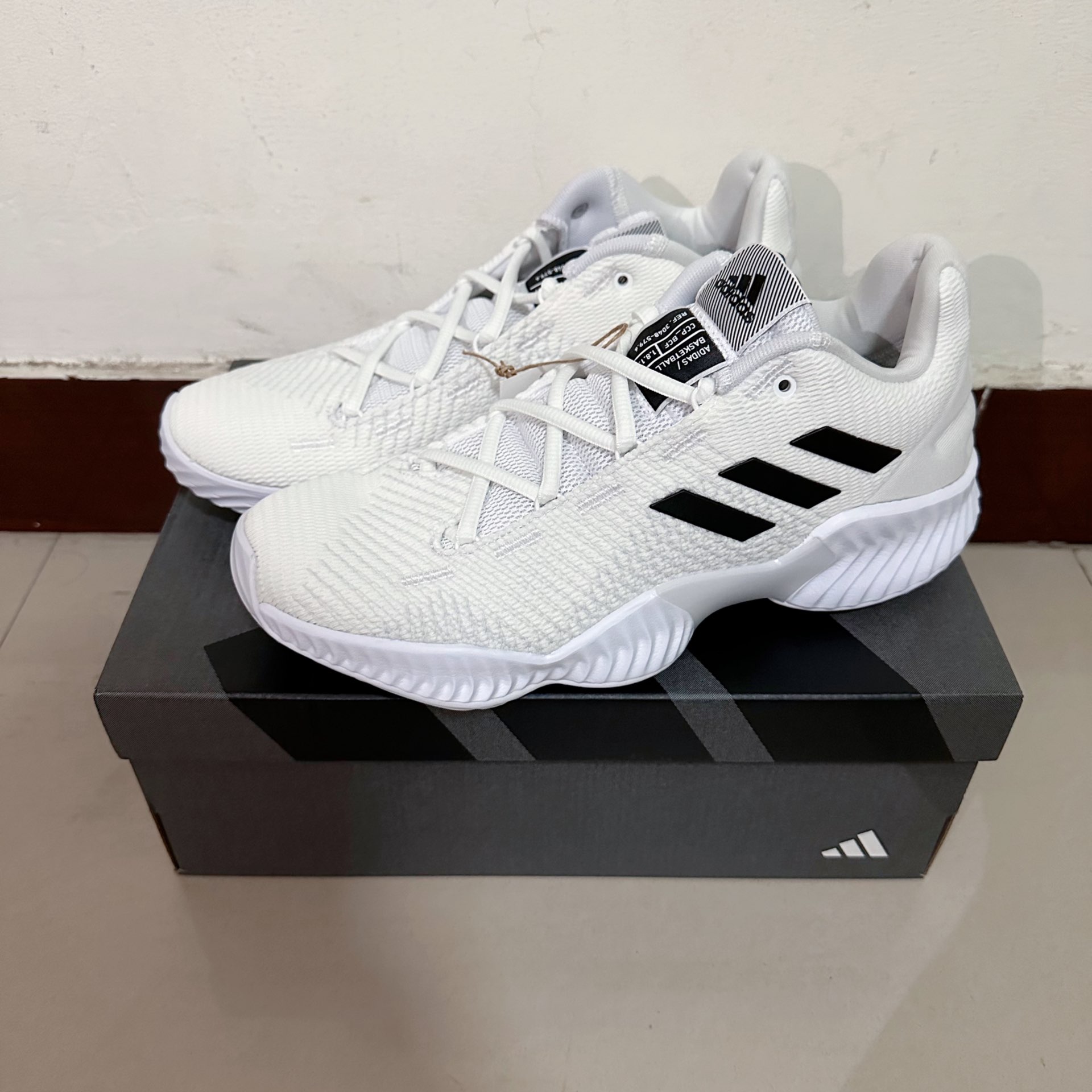 2016实战篮球鞋排名(2018最强实战篮球鞋)-第1张图片