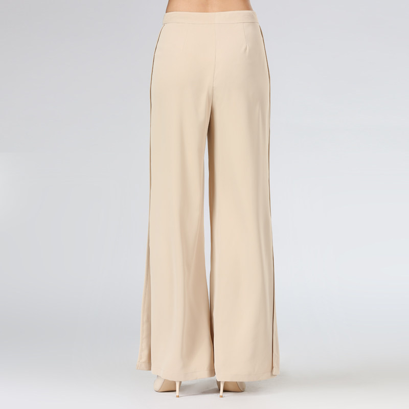 中国前十品牌女裤(国内品牌女裤)-第1张图片