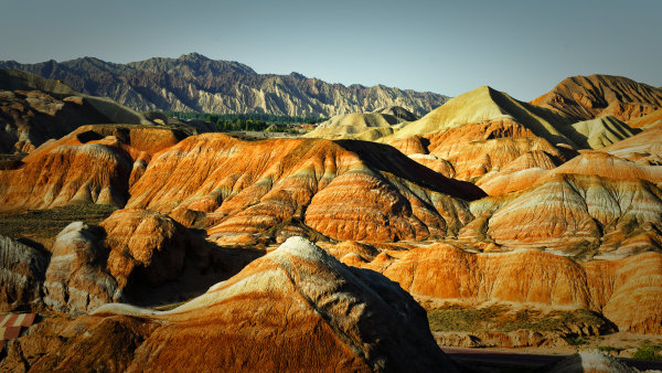 张掖丹霞地质公园(张掖丹霞地质公园海拔高度是多少)-第2张图片